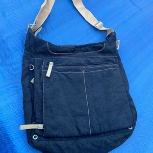 Ellington Crossbody Bag